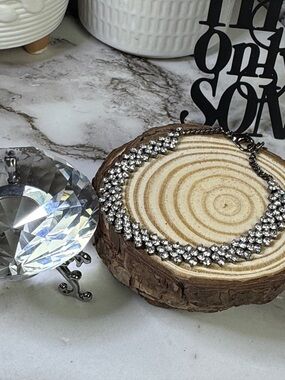 paparazzi Silver Sparkling Rhinestone Bracelet